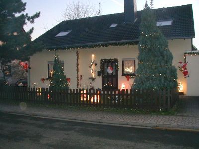 Unser Weihnachtshaus ;-))